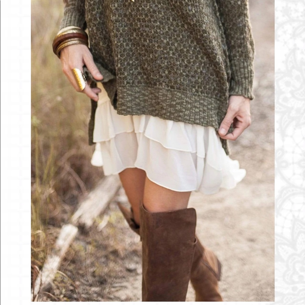 Grace & Lace | Chiffon High-Low Extender